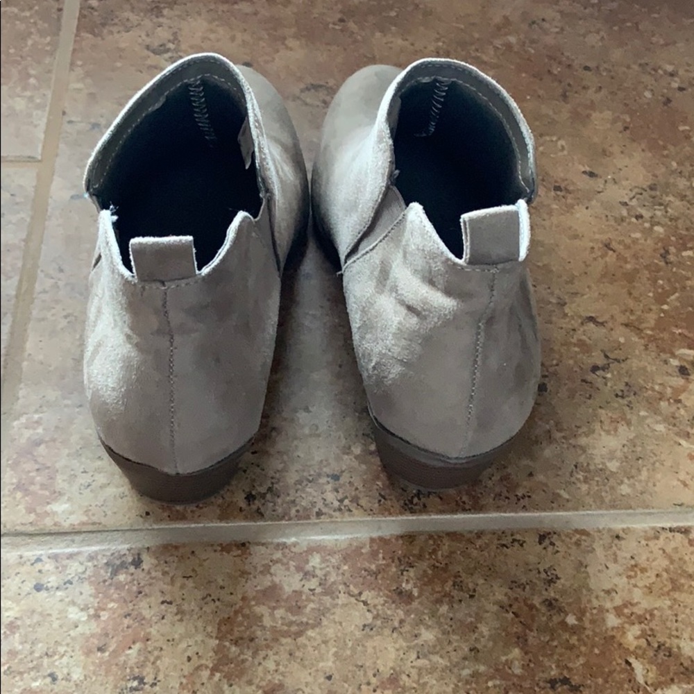 Booties - Picture 6 of 7